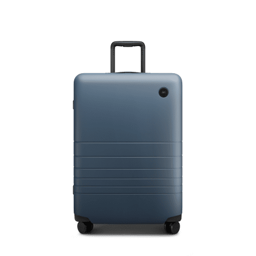 Collection Luggage CheckIn M OceanBlue ee1e8a3e 6083 40c6 851f f4a0dd2bb70d