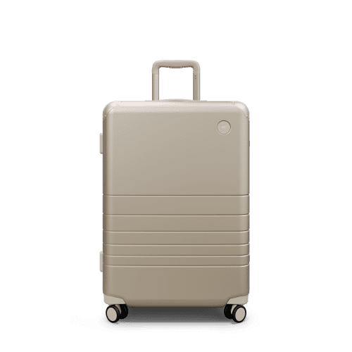 Collection Luggage Hybrid CheckIn M Champagne