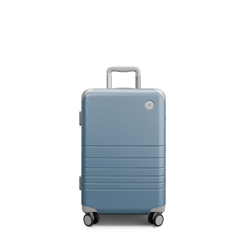 Luggage Hybrid CarryOnPlus ElementalBlue Front 0a48c390 d0f5 471e 8ffd 61dc60580466