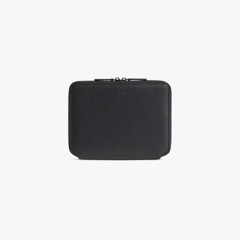 Carbon Black (Vegan Leather) | Front view of Metro Folio Kit in Carbon Black