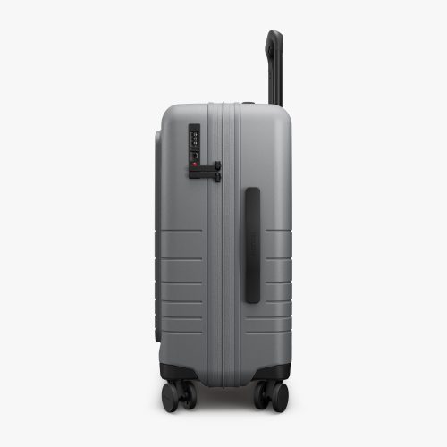 PDP Expandable CarryOnPro StormGrey 3 bb74f05c abbf 42b0 9f00 3715b1f90aa9