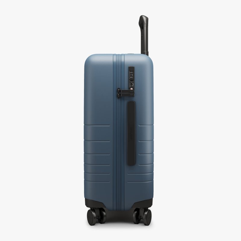 Product CarryOn OceanBlue Side 004c2956 3b88 4efd 9af2 8e7e018a5d7f