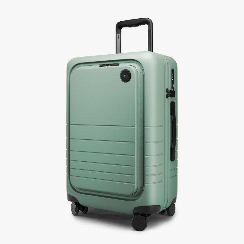 Product CarryOn Pro Plus View 3 4