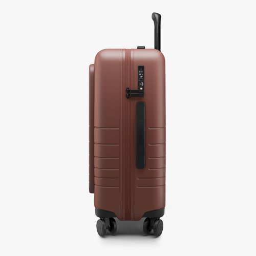 Product CarryOn Pro Terracotta Side c4ceb547 b83d 4185 bb73 bebf57c25f0c