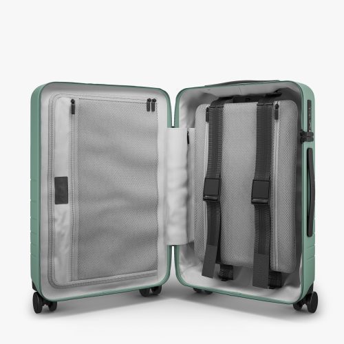 Sage CarryOnPlus View Interior e1c624ab 7132 4762 ade5 bf97ab7adb32